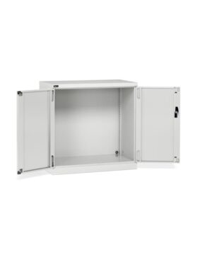 Armadio con porte a battente