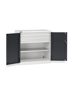 Armadio con porte a battente