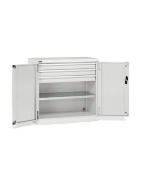 Armadio con porte a battente