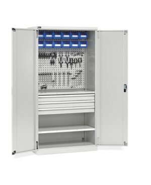 Armadio con porte a battente