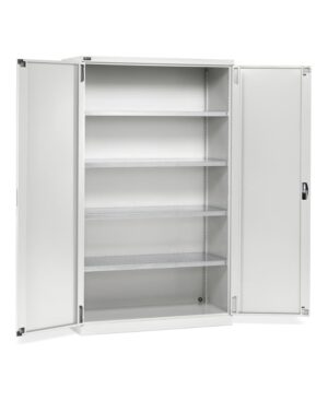 Armadio con porte a battente