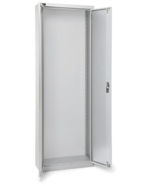 Armadio con porte a battente