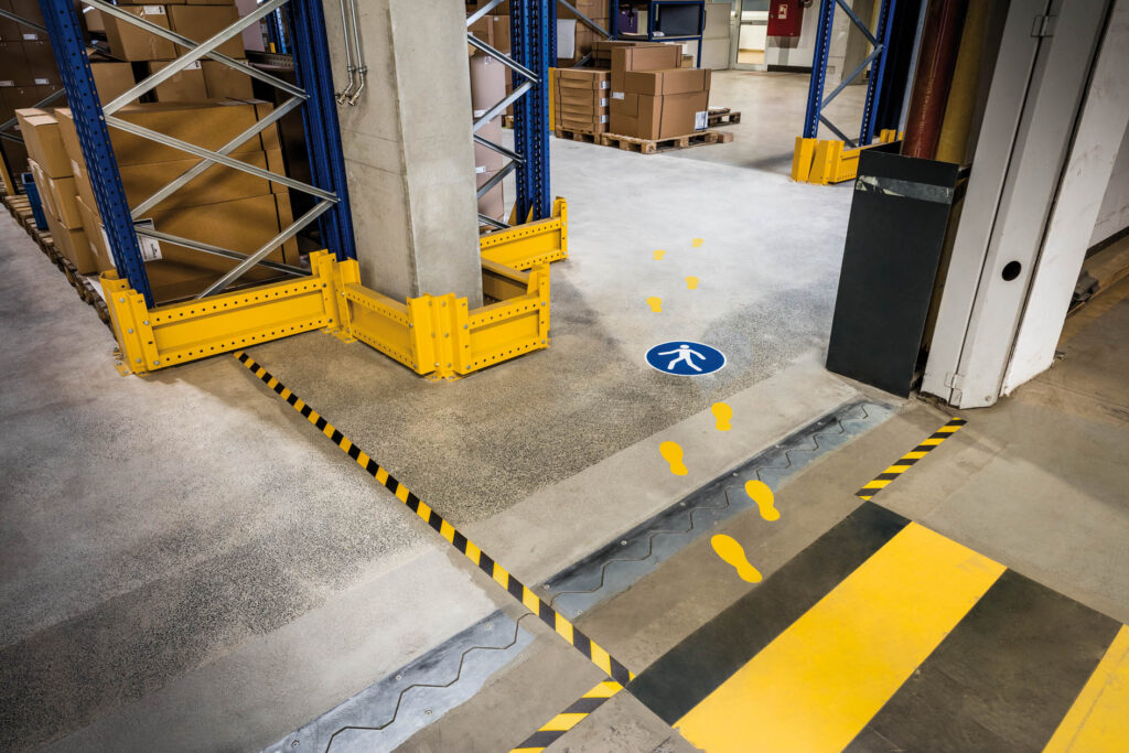 segnaletica industriale wayfinding magazzino